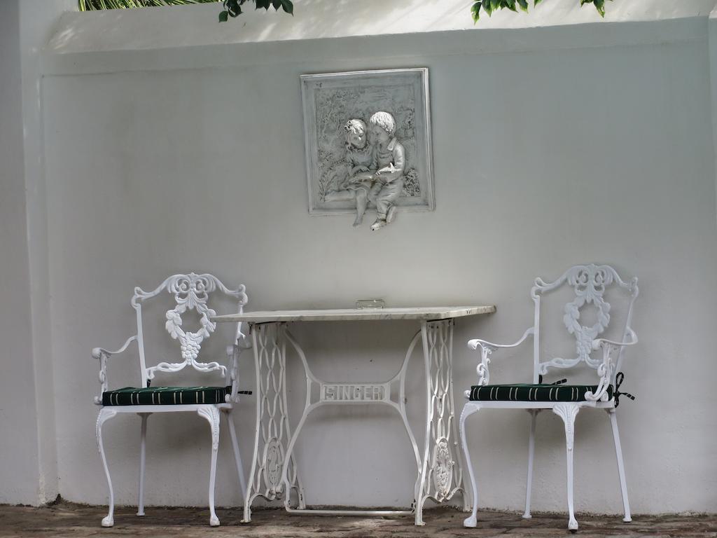 Buiten Verwagten Guest House Храфф-Рейнет Экстерьер фото