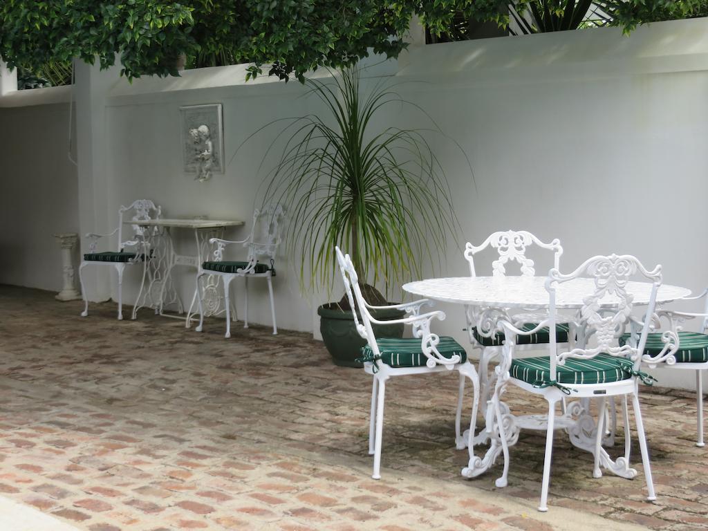 Buiten Verwagten Guest House Храфф-Рейнет Экстерьер фото