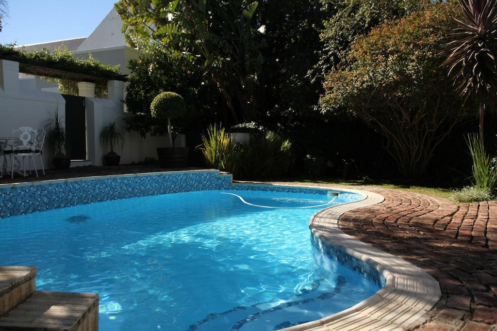 Buiten Verwagten Guest House Храфф-Рейнет Экстерьер фото