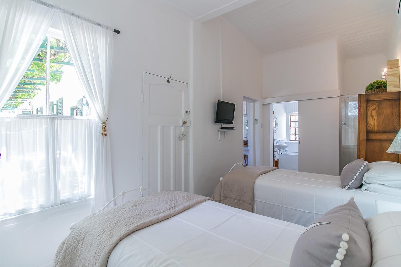 Buiten Verwagten Guest House Храфф-Рейнет Экстерьер фото
